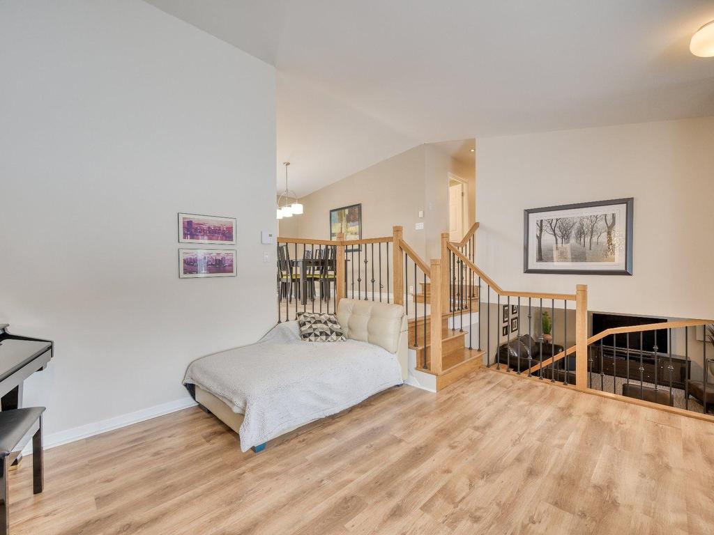 









87


59e Avenue

,
Saint-Eustache,




QC
J7P3M2

