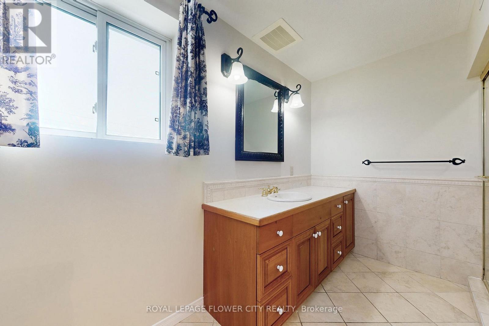 












401-85 WILLIAM STREET N

,
Brockton,




Ontario
N0G2V0

