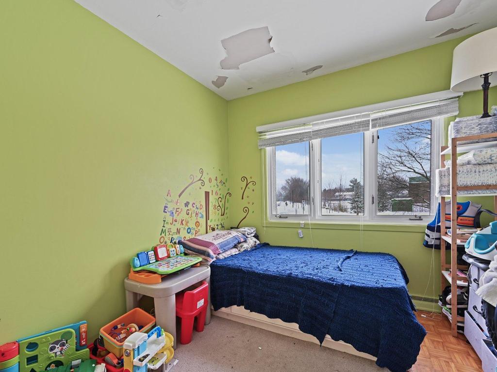 









1030


Rue du Centenaire

,
Longueuil (Greenfield Park),




QC
J4V1B8

