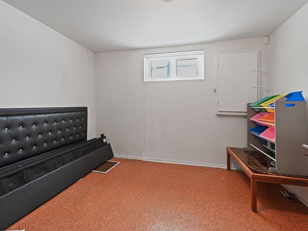 









1030


Rue du Centenaire

,
Longueuil (Greenfield Park),




QC
J4V1B8


