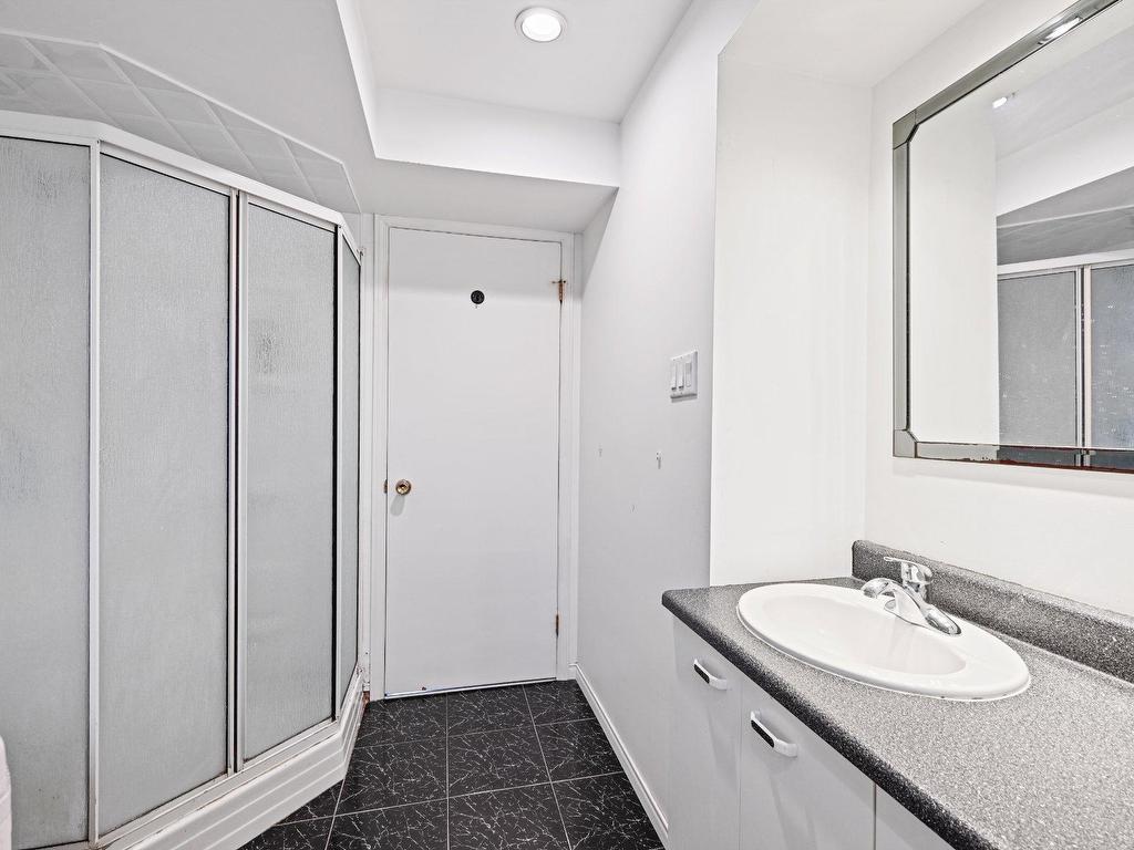









1030


Rue du Centenaire

,
Longueuil (Greenfield Park),




QC
J4V1B8

