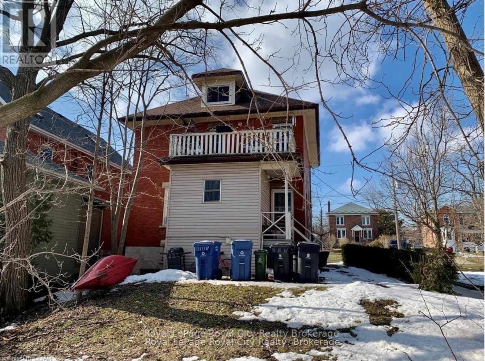 












52 WATERLOO AVENUE

,
Guelph (Downtown),




Ontario
N1H3H5

