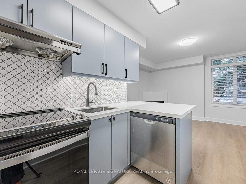 









415


Jarvis

Street, 401,
Toronto,




ON
M4Y 3C1

