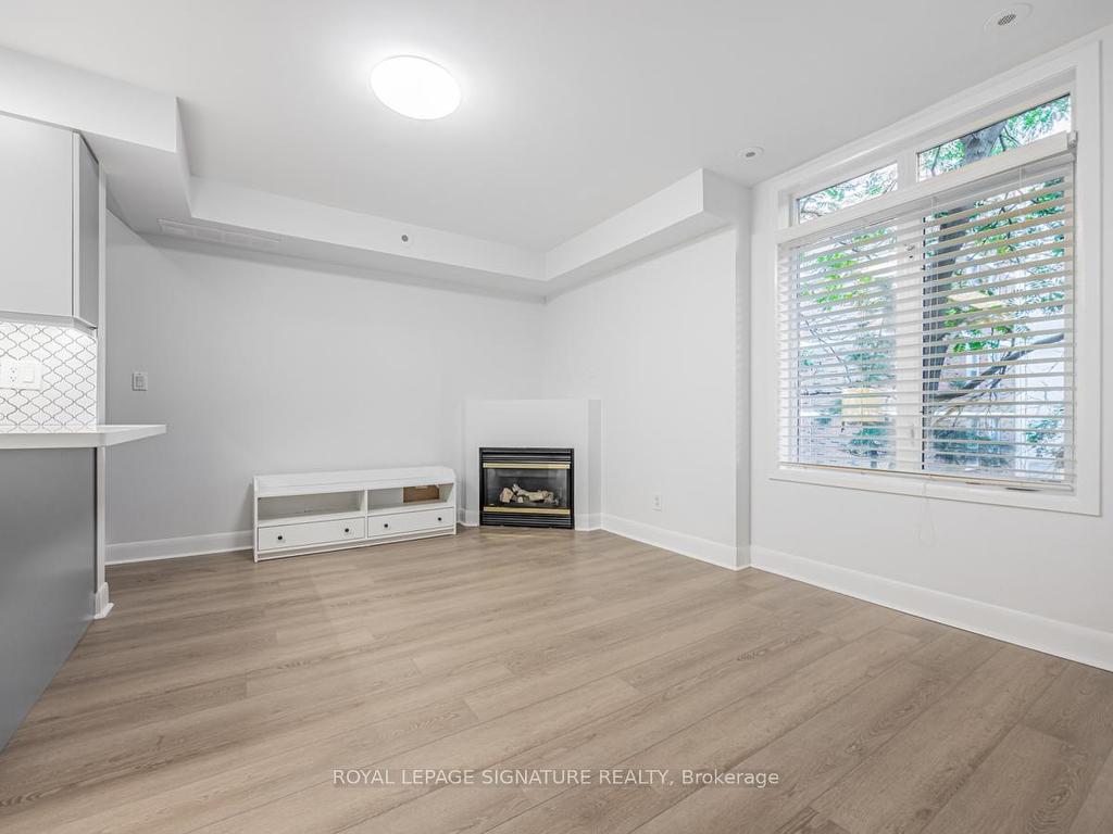 









415


Jarvis

Street, 401,
Toronto,




ON
M4Y 3C1

