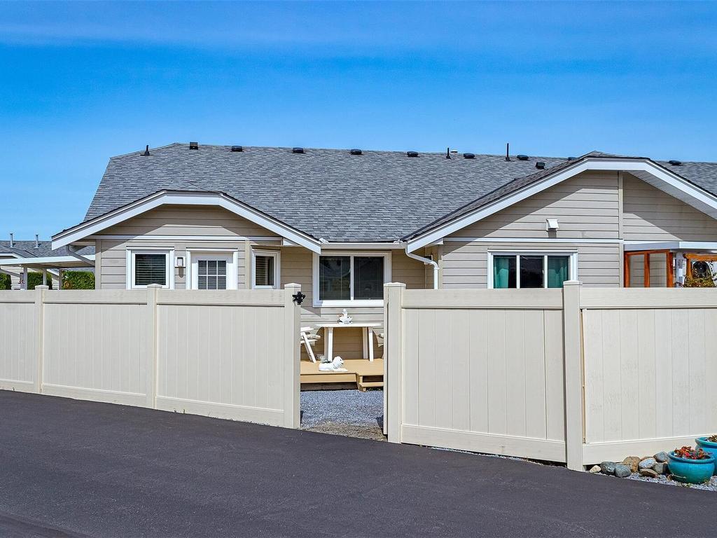 









815


Dunsmuir

Cres, 14,
Ladysmith,




BC
V9G 1R8

