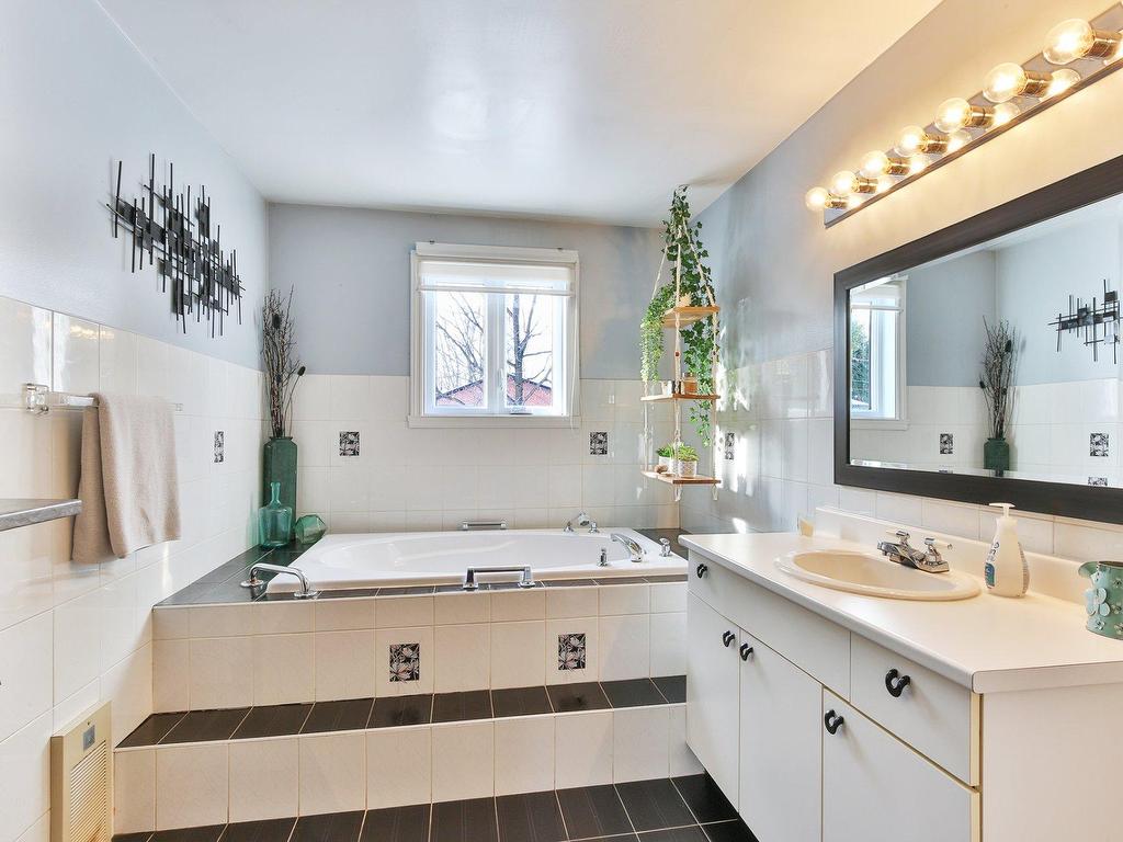 









12


Rue Draffin

,
Noyan,




QC
J0J1B0

