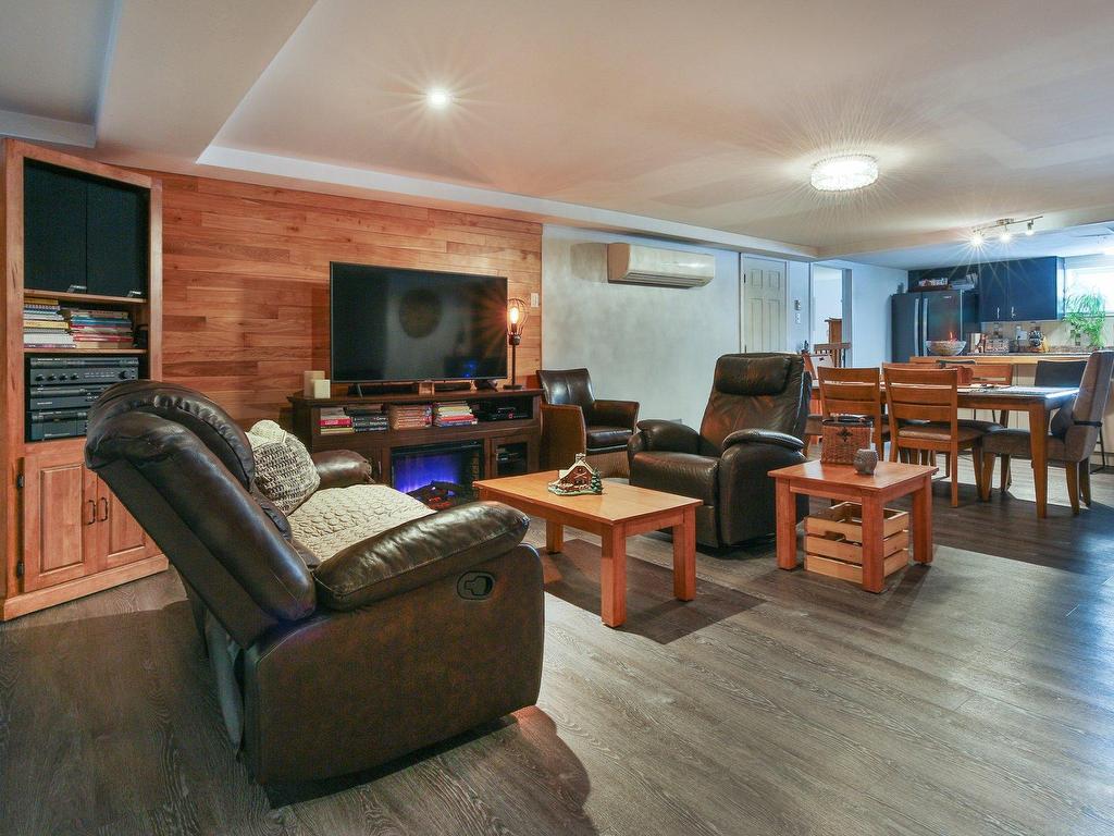 









12


Rue Draffin

,
Noyan,




QC
J0J1B0

