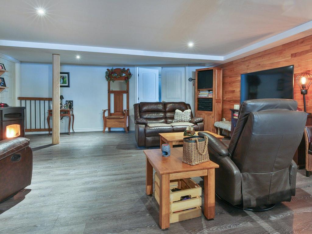 









12


Rue Draffin

,
Noyan,




QC
J0J1B0

