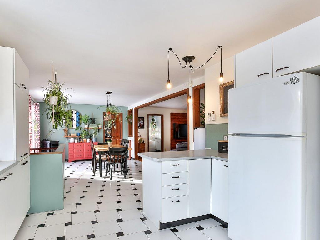 









12


Rue Draffin

,
Noyan,




QC
J0J1B0

