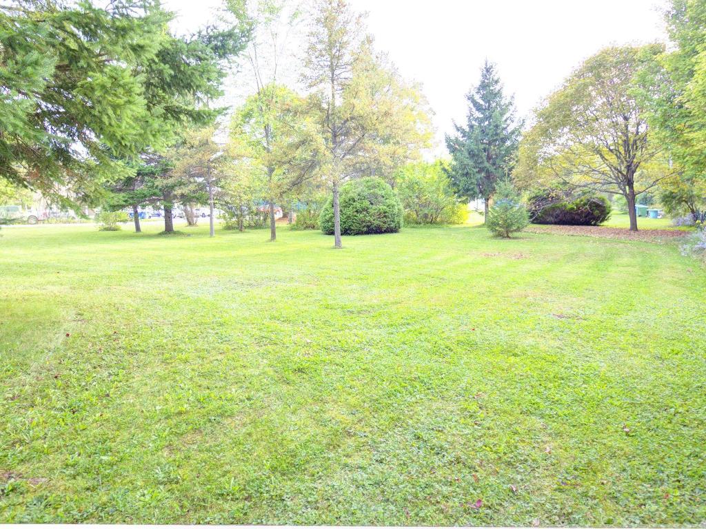 









3240


Rue Godard

,
Sainte-Sophie,




QC
J5J2T5

