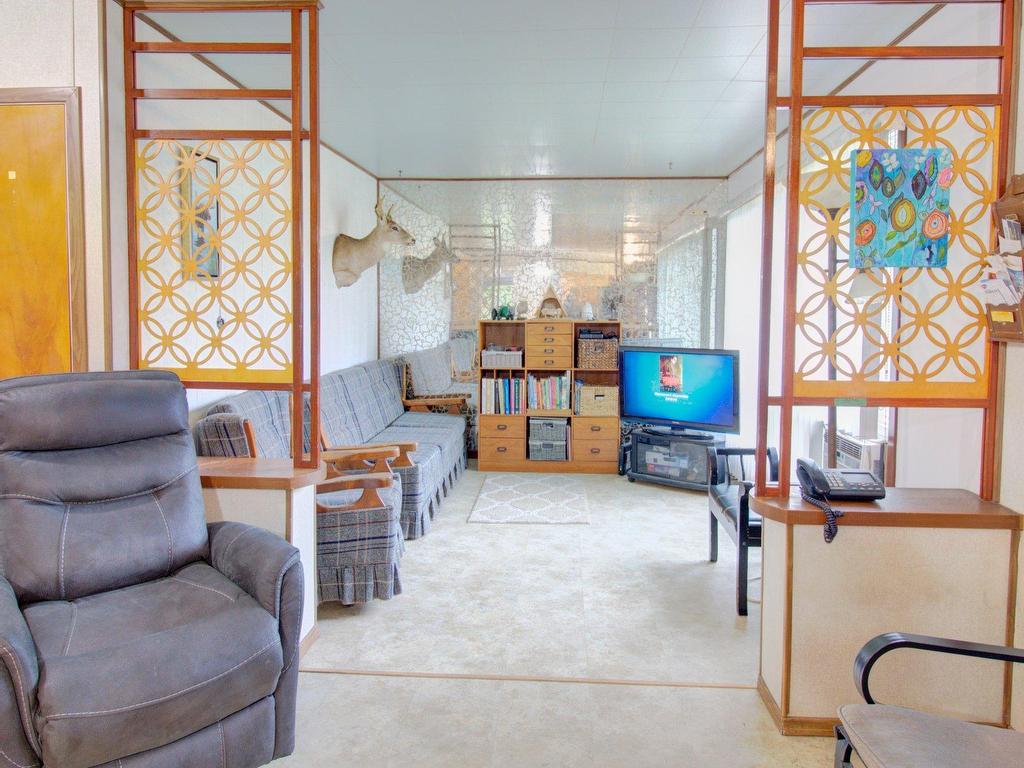 









3240


Rue Godard

,
Sainte-Sophie,




QC
J5J2T5

