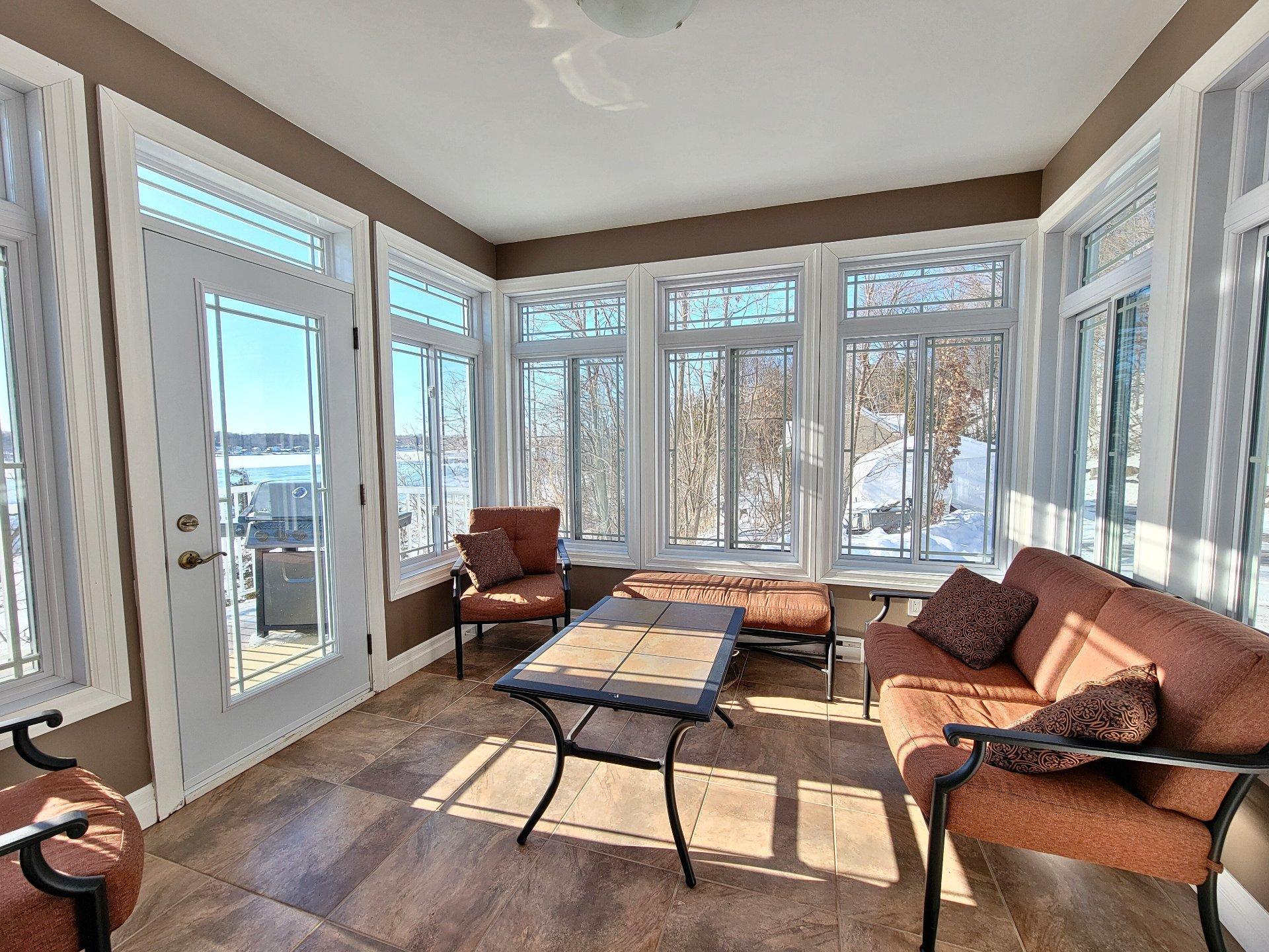 









50

 - 50A


Route du Long-Sault

,
Saint-André-d'Argenteuil,




QC
J0V1X0

