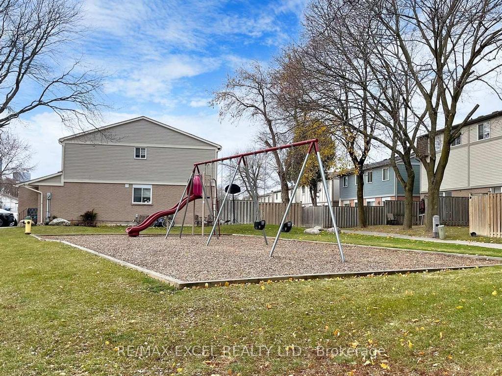 









40


New Port

Way,
Markham,




ON
L3T 5G4

