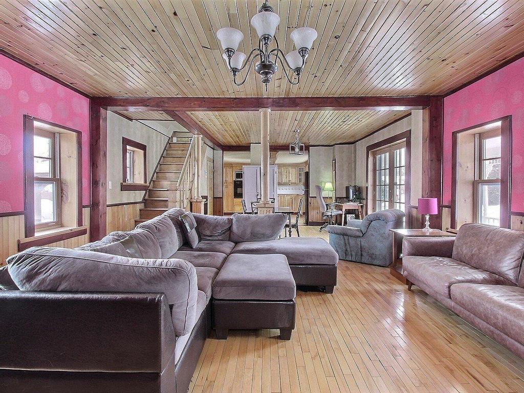 









196


Rue Maple

,
Ayer's Cliff,




QC
J0B1C0

