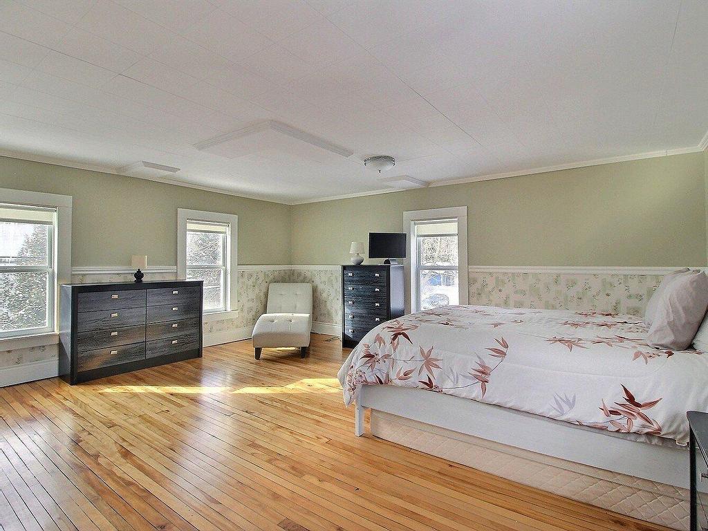 









196


Rue Maple

,
Ayer's Cliff,




QC
J0B1C0

