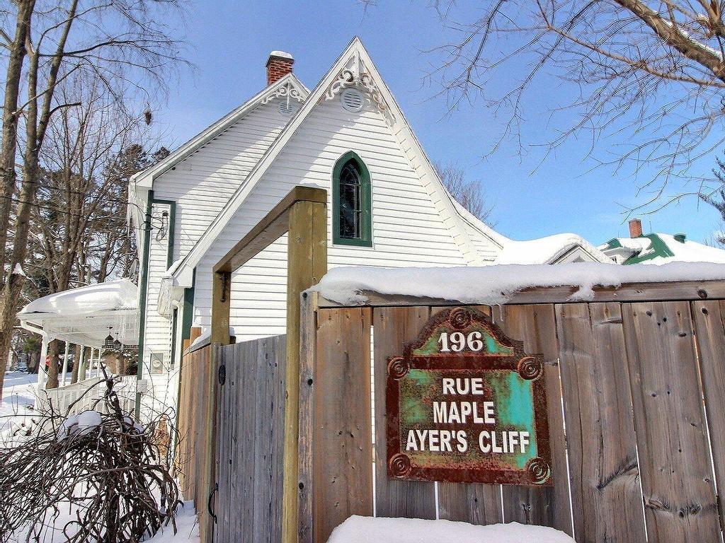 









196


Rue Maple

,
Ayer's Cliff,




QC
J0B1C0

