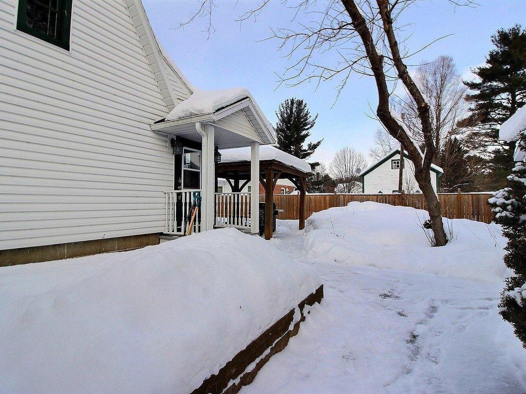









196


Rue Maple

,
Ayer's Cliff,




QC
J0B1C0

