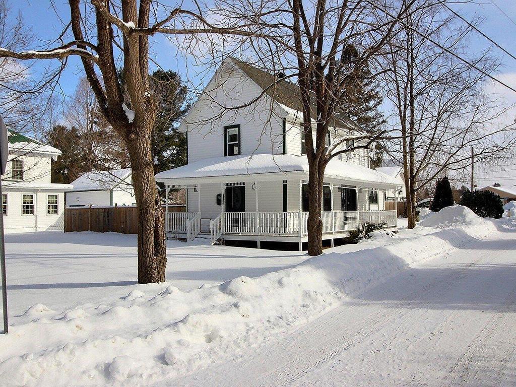 









196


Rue Maple

,
Ayer's Cliff,




QC
J0B1C0


