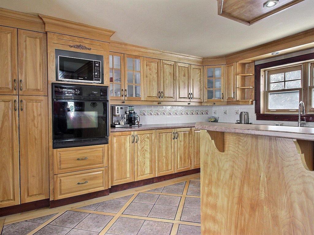 









196


Rue Maple

,
Ayer's Cliff,




QC
J0B1C0

