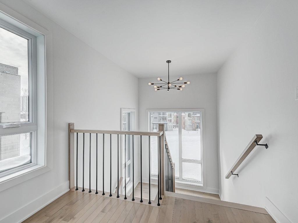 









4660Z


Rue de Châteauneuf

,
Brossard,




QC
J4Z0S9

