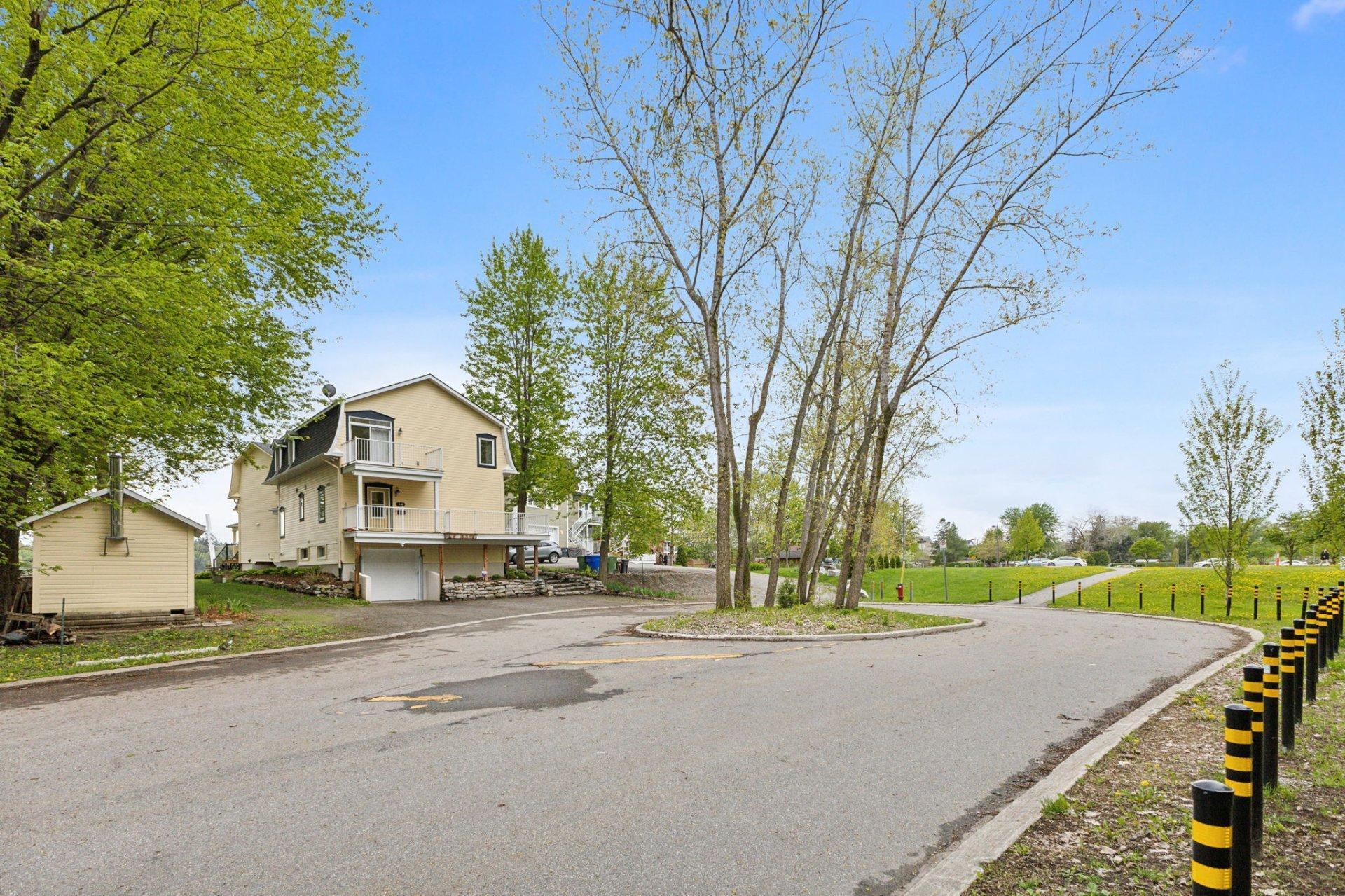 









1035


Rue Jacques-Cartier

,
Gatineau (Gatineau),




QC
J8T2W3

