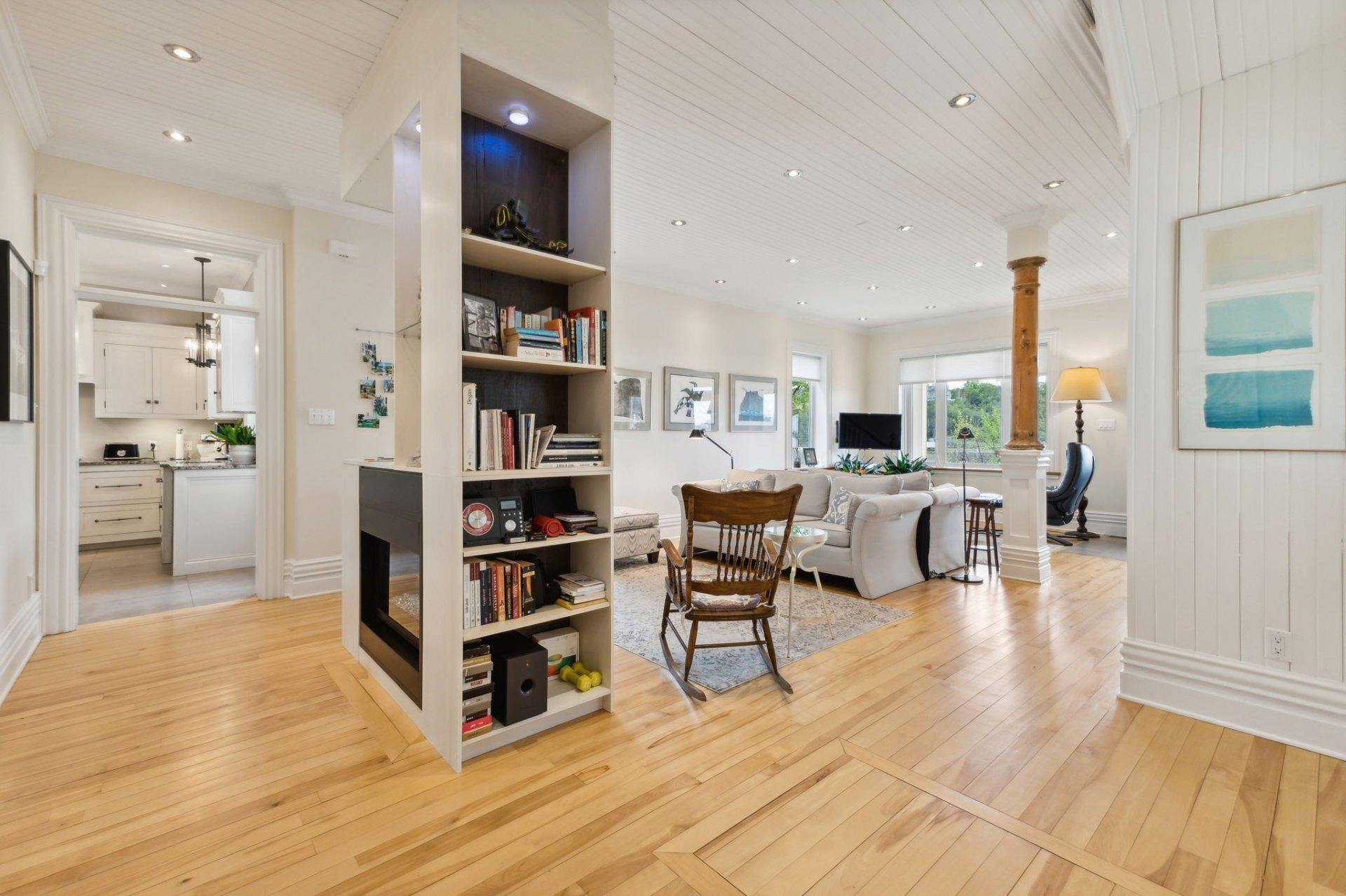 









1035


Rue Jacques-Cartier

,
Gatineau (Gatineau),




QC
J8T2W3

