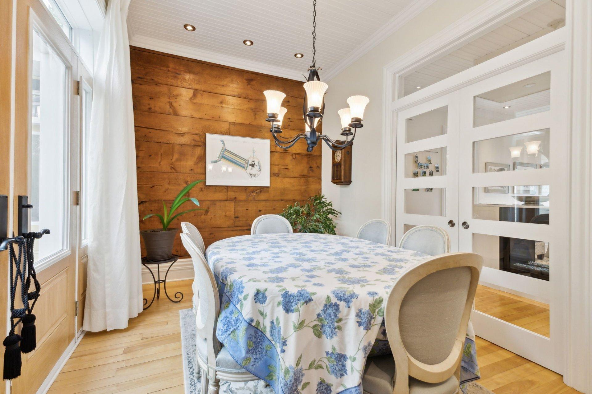 









1035


Rue Jacques-Cartier

,
Gatineau (Gatineau),




QC
J8T2W3

