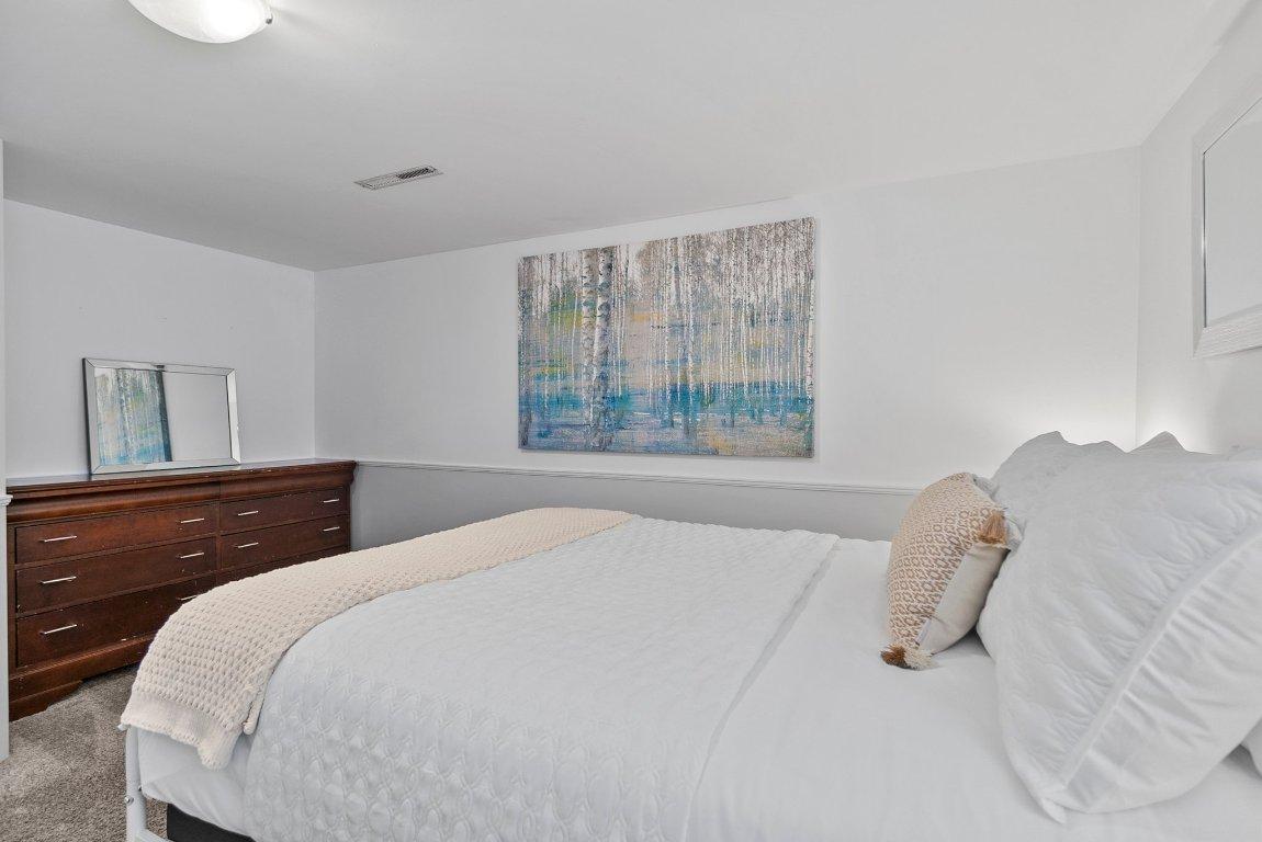 









845


Richter

Street,
Kelowna,




BC
V1Y 2J9

