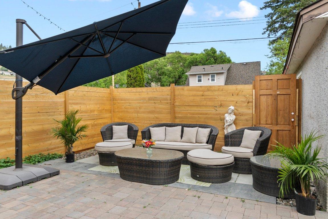 









845


Richter

Street,
Kelowna,




BC
V1Y 2J9

