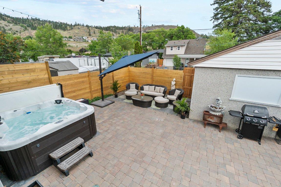









845


Richter

Street,
Kelowna,




BC
V1Y 2J9

