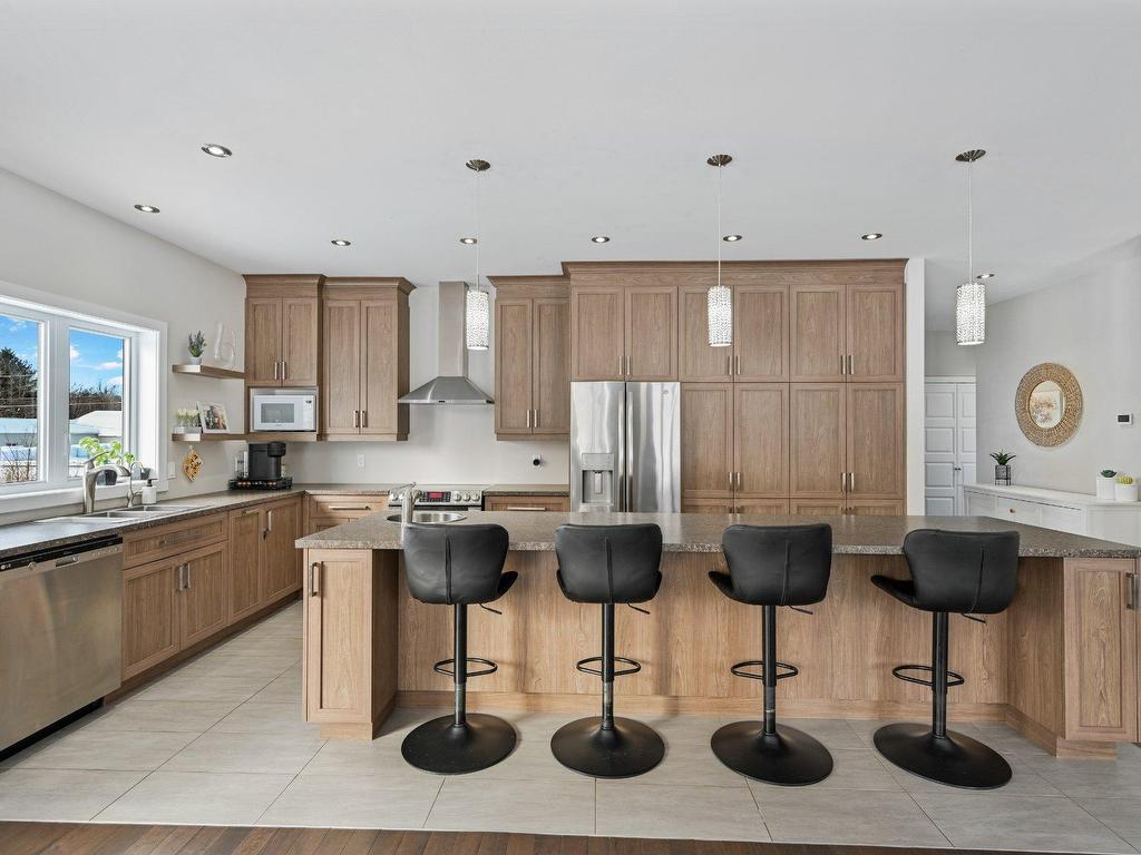 









1312


Route 235

,
Saint-Ignace-de-Stanbridge,




QC
J0J1Y0

