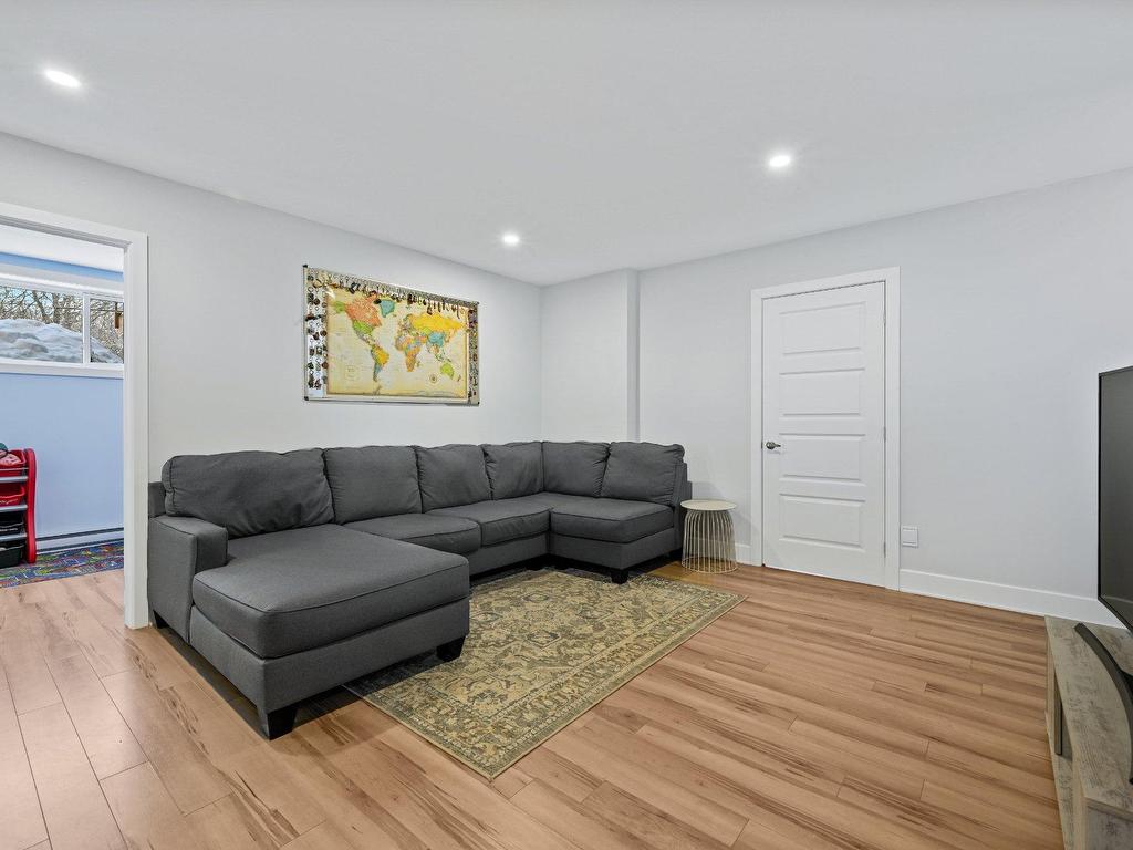 









1312


Route 235

,
Saint-Ignace-de-Stanbridge,




QC
J0J1Y0

