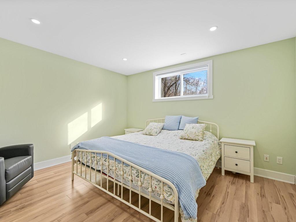 









1312


Route 235

,
Saint-Ignace-de-Stanbridge,




QC
J0J1Y0

