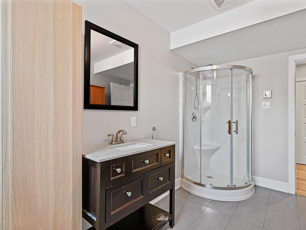









1312


Route 235

,
Saint-Ignace-de-Stanbridge,




QC
J0J1Y0

