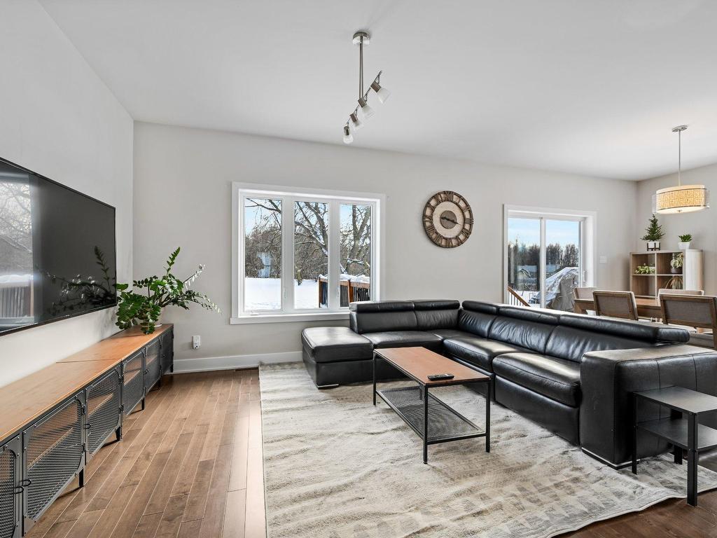 









1312


Route 235

,
Saint-Ignace-de-Stanbridge,




QC
J0J1Y0

