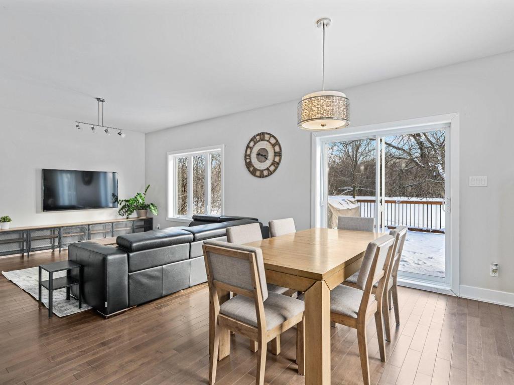 









1312


Route 235

,
Saint-Ignace-de-Stanbridge,




QC
J0J1Y0

