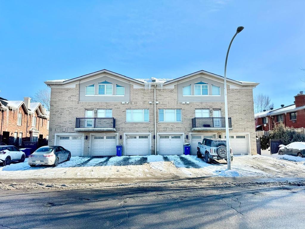 









3790


Ch. de la Côte-de-Liesse

,
Mont-Royal,




QC
H4N2P5

