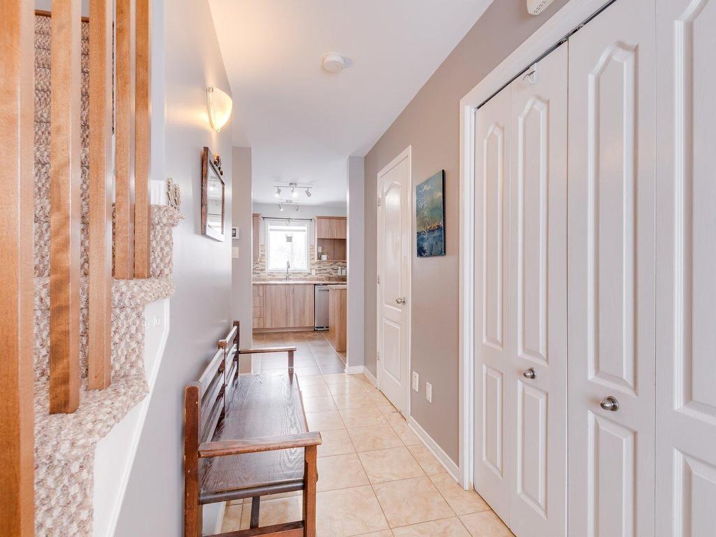 









156


Ch. de Chambord

,
Gatineau (Gatineau),




QC
J8R3H2

