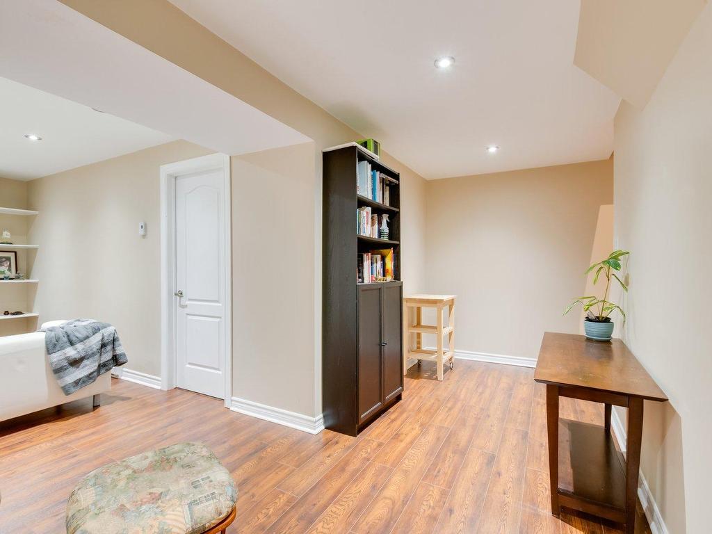 









156


Ch. de Chambord

,
Gatineau (Gatineau),




QC
J8R3H2

