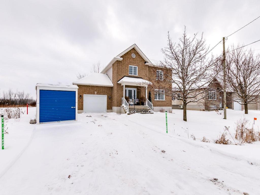 









156


Ch. de Chambord

,
Gatineau (Gatineau),




QC
J8R3H2

