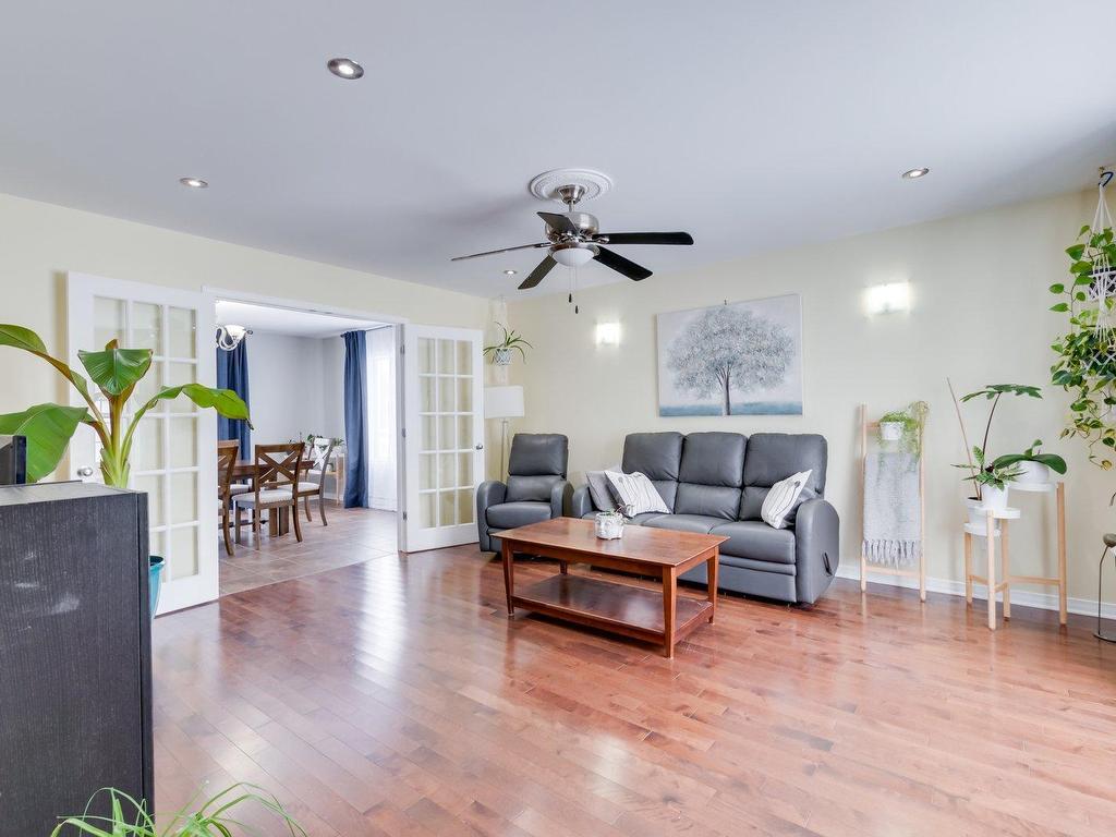 









156


Ch. de Chambord

,
Gatineau (Gatineau),




QC
J8R3H2

