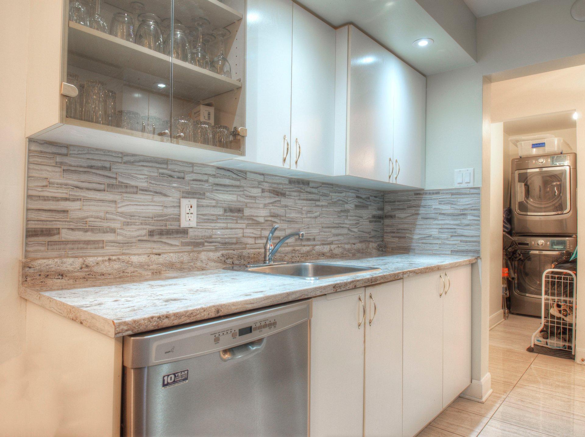 









450


Boul. Wilfrid-Lavigne

, 305,
Gatineau (Aylmer),




QC
J9H3W2


