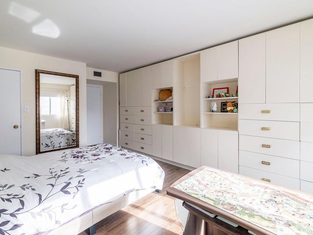 









3455


Rue Drummond

, 501,
Montréal (Ville-Marie),




QC
H3G2R6

