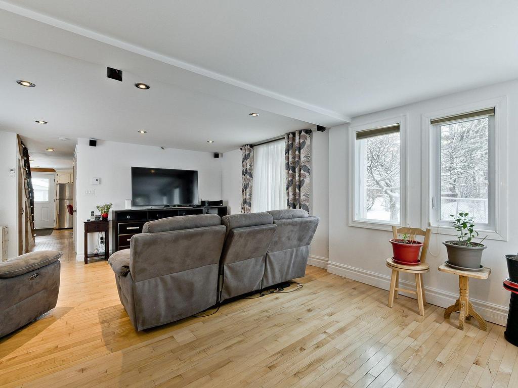 









225


Av. du Parc

,
Sherbrooke (Brompton/Rock Forest/Saint-Élie/Deauville),




QC
J1N3M5

