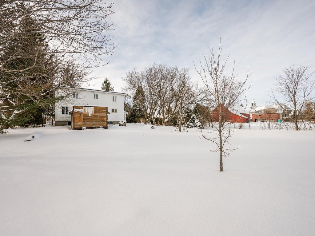 









786


Rue Principale

,
Saint-Blaise-sur-Richelieu,




QC
J0J1W0

