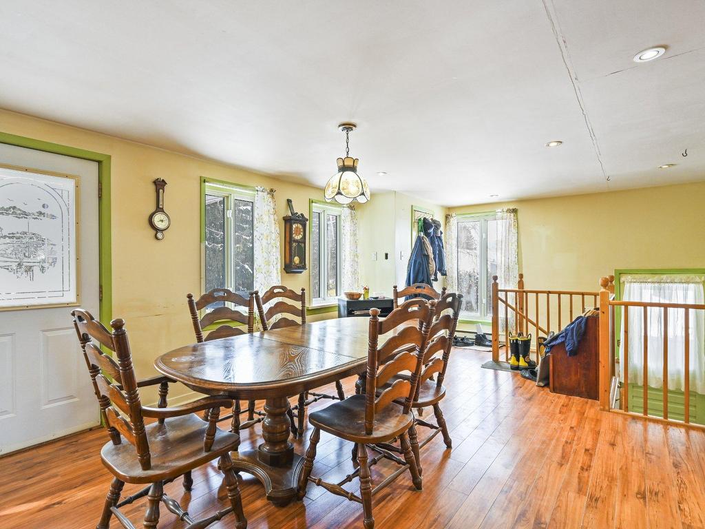 









786


Rue Principale

,
Saint-Blaise-sur-Richelieu,




QC
J0J1W0

