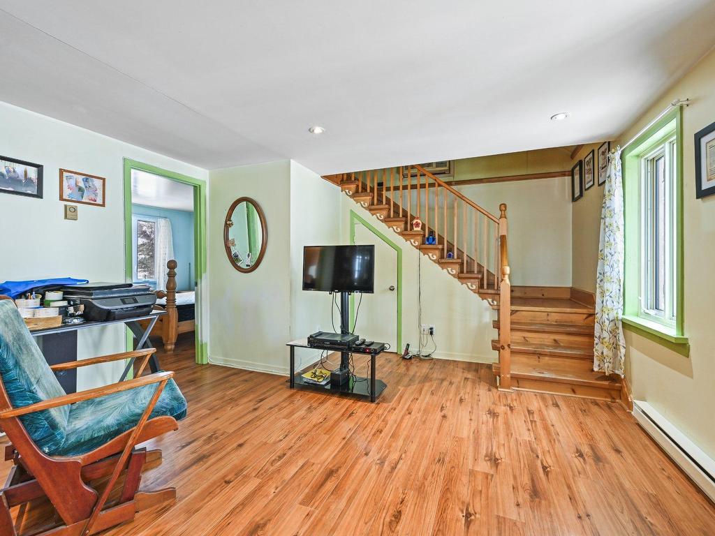 









786


Rue Principale

,
Saint-Blaise-sur-Richelieu,




QC
J0J1W0

