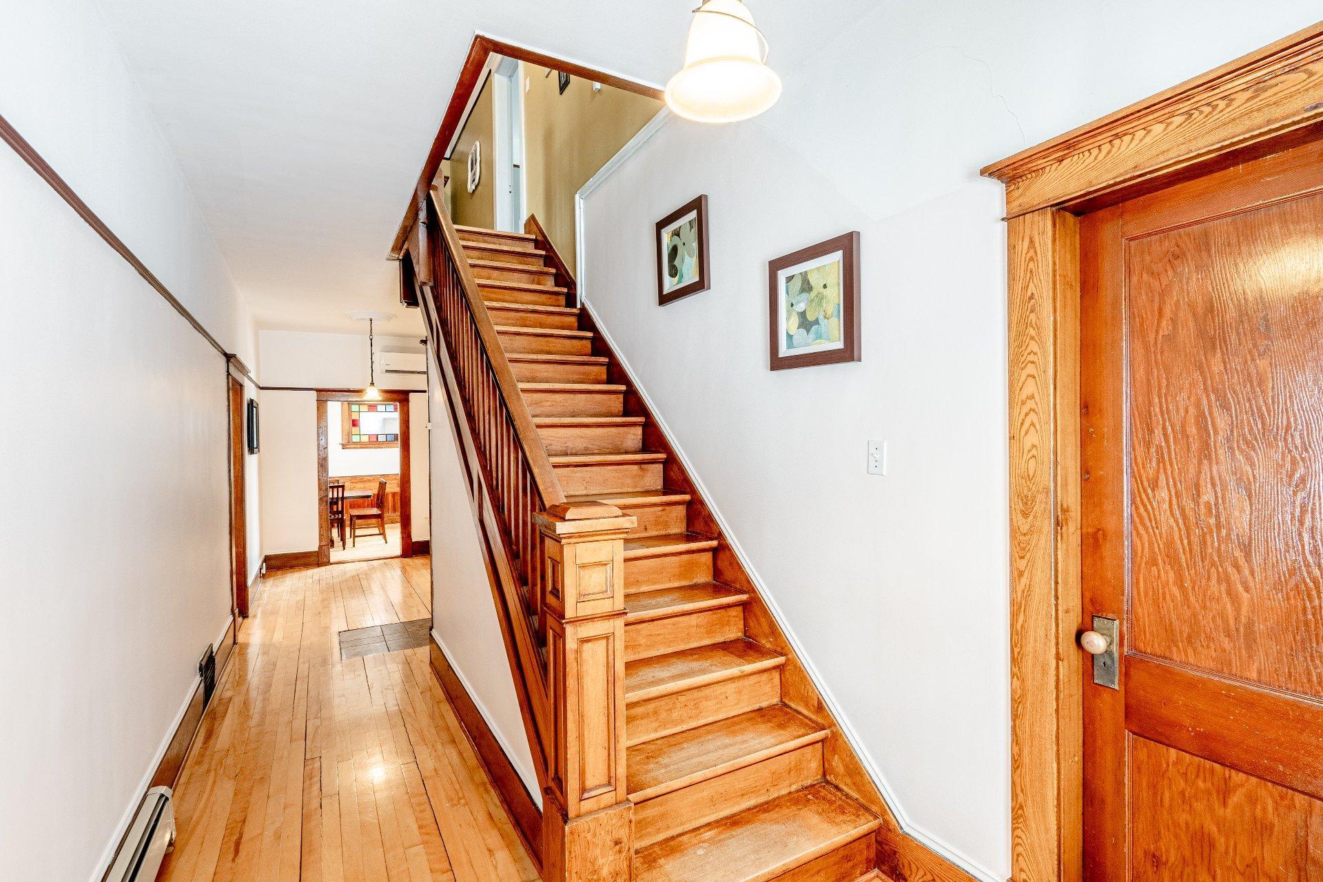 









1553


Rue Principale

,
Lawrenceville,




QC
J0E1W0

