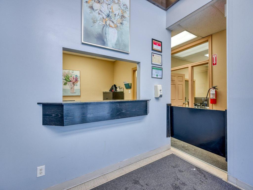 









4068


Rue Alfred-Laliberté

,
Boisbriand,




QC
J7H1P8

