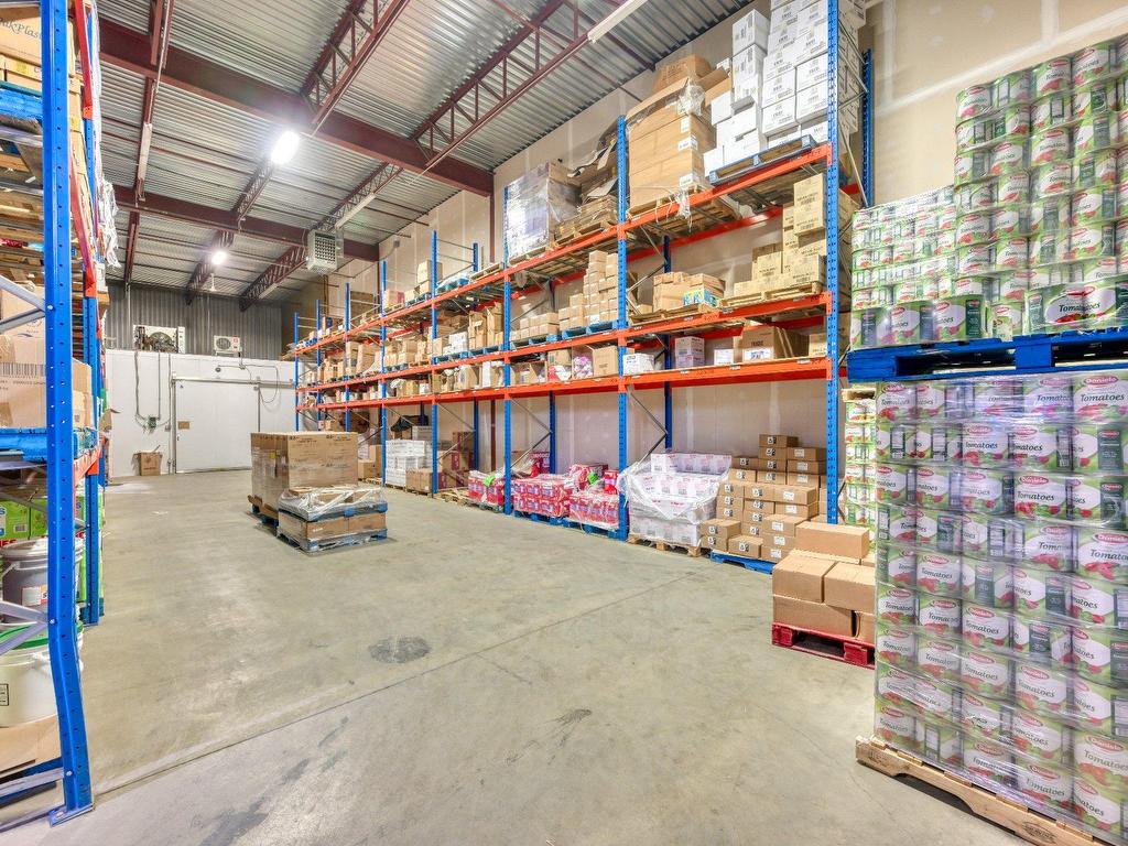 









4068


Rue Alfred-Laliberté

,
Boisbriand,




QC
J7H1P8

